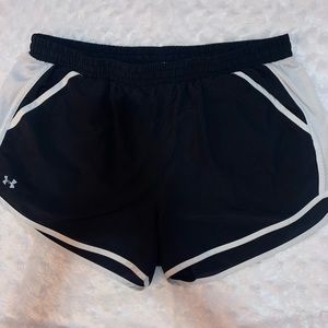 Under Armour women’s shorts, size XL